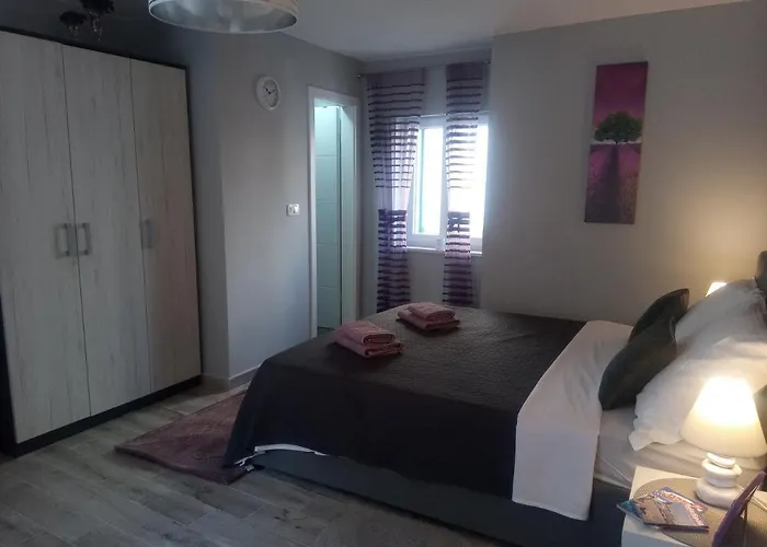 Elly Apartmán