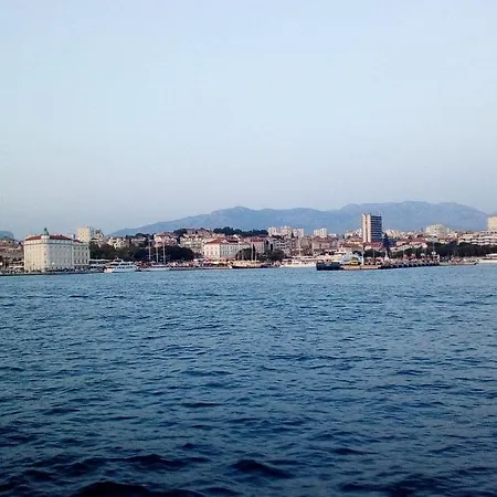 Elly Appartamento *